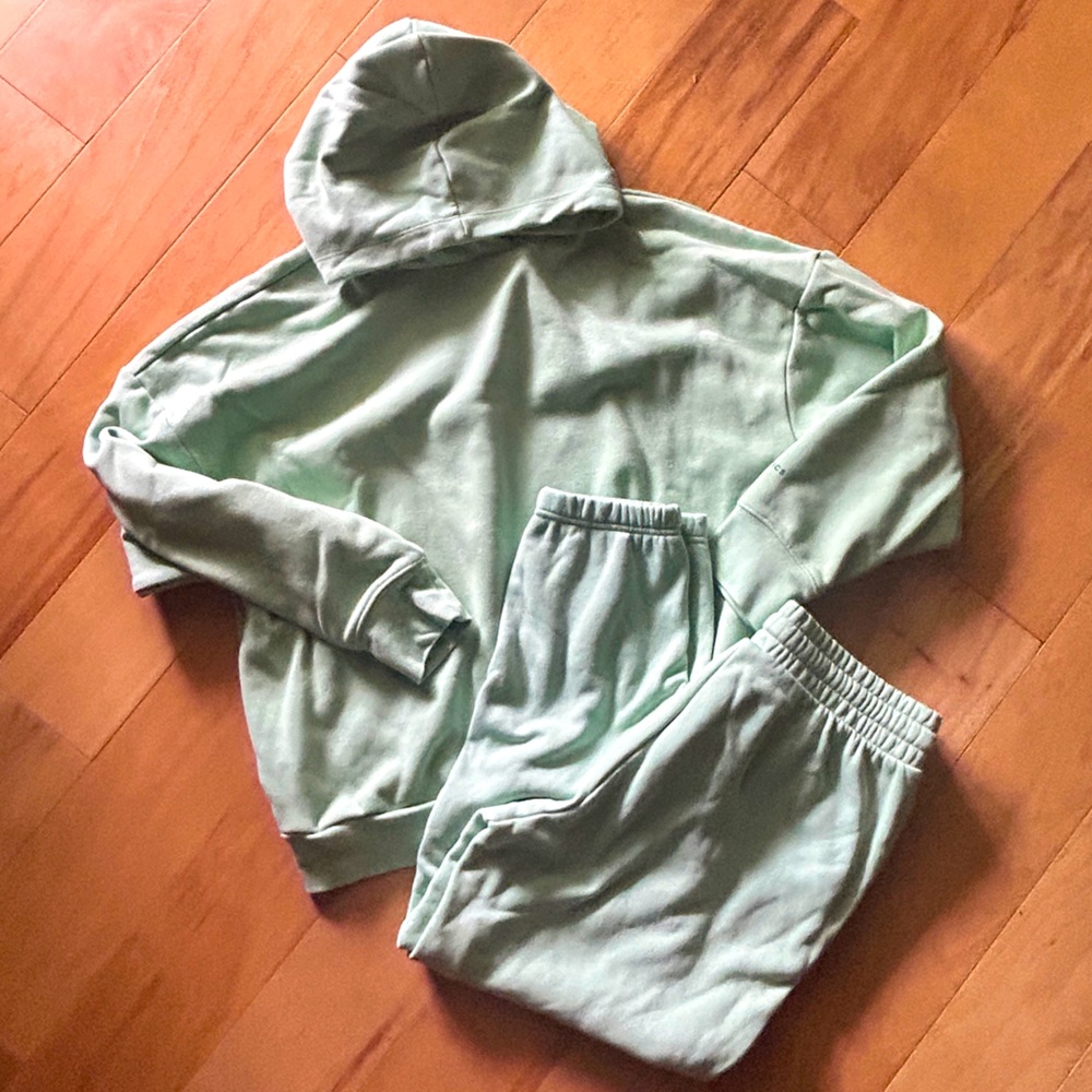 Fabletics Sweatset